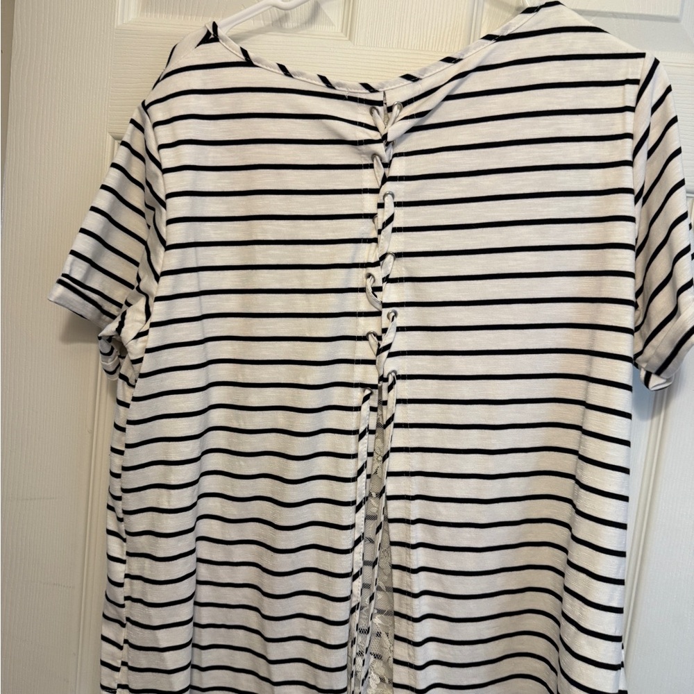 Fun stripes! - Picture 3 of 4